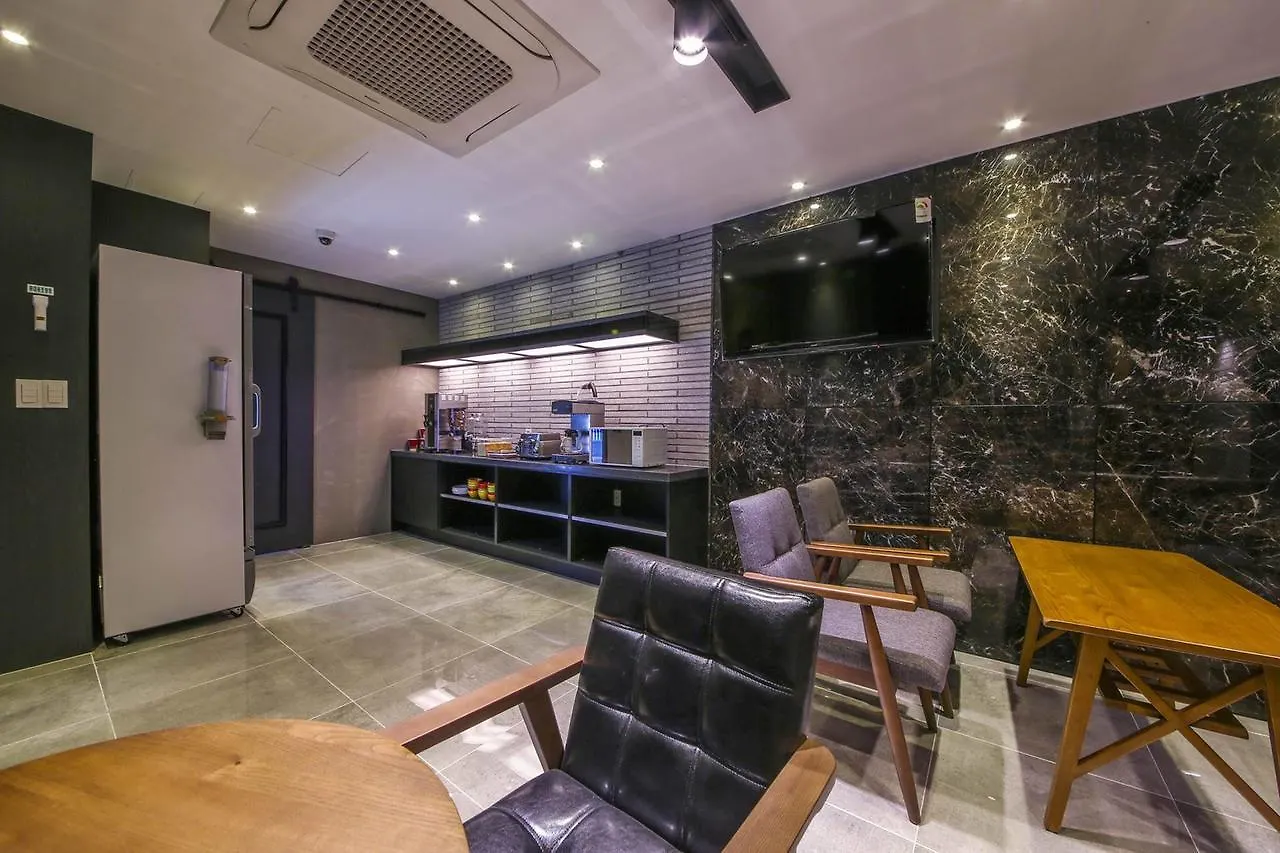 Hotel Smith Busan Motel